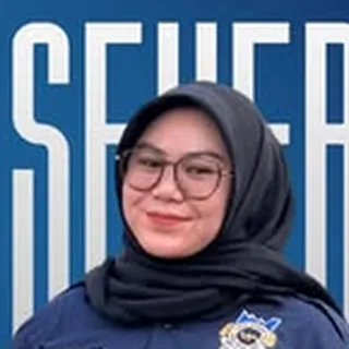 Foto Dewi Kartika Sundari